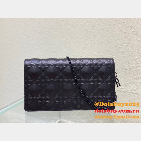 Top Fashion Designer Replica WOC 22cm Handbags Sell Online