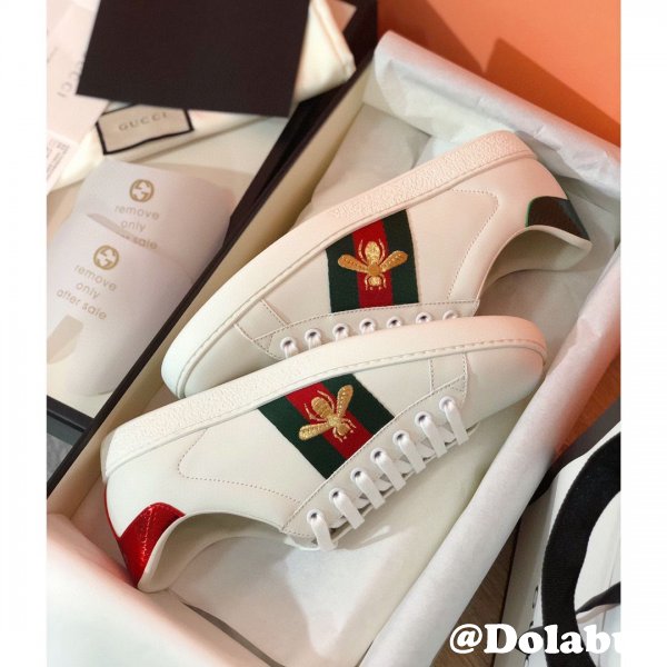 Gucci ACE sneaker with Bee