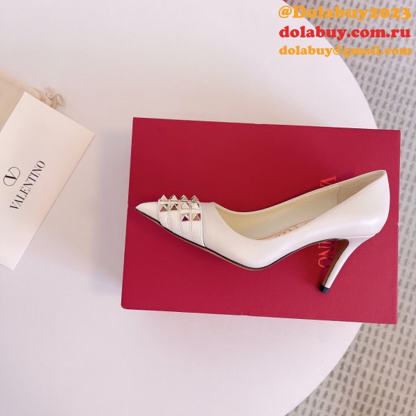 Perfect Valentino Rivet Shoes Top Quality Knockoff for Sale