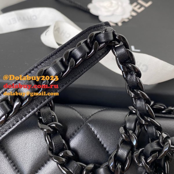 Best Quality Replica New WOC AP0957 19 Wallet Chain Glossy Calfskin Bag