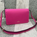 Luxury Valentino Garavani Rockstud Calf Large Bag