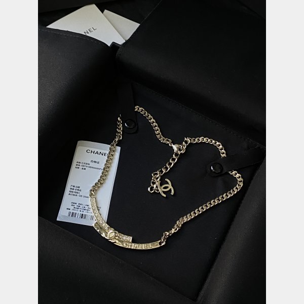 Quality Replica Inspired Choker Necklace Wholesale