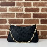 Gucci Designer Fake GG Emblem Medium Shoulder 815277 Black Bag